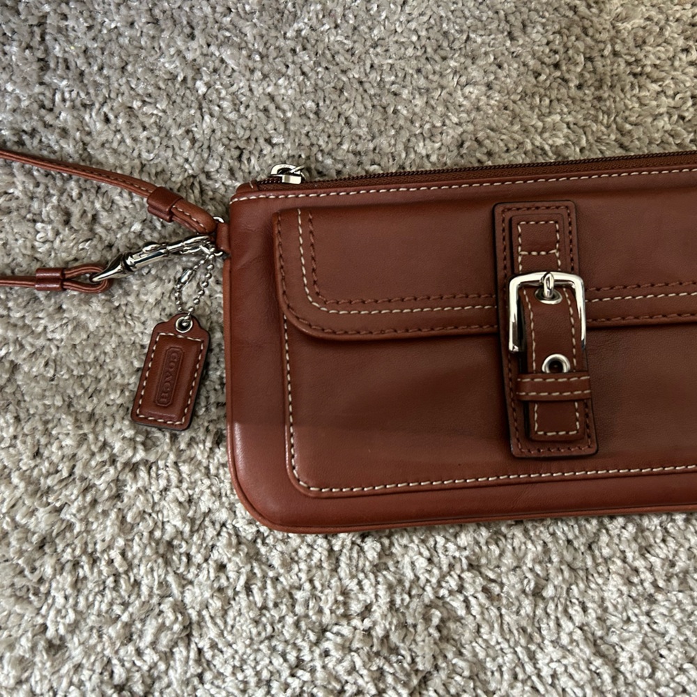 Coach wristlet brown